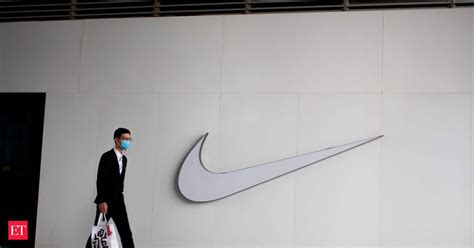 hoofdkantoor nike corona|Nike Temporarily Closes European Headquarters Due to .